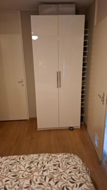 1x ikea pax kast gratis af te halen beschikbaar voor biedingen