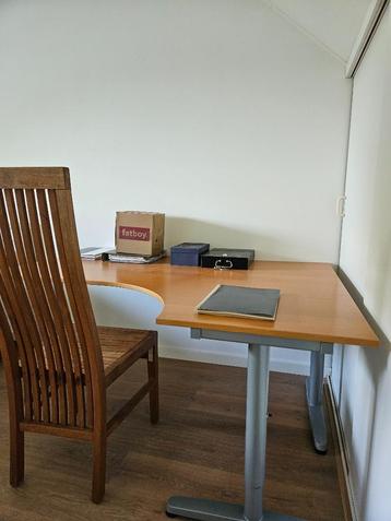 Hoekburo Galant van Ikea