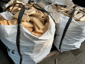 Mooie big bag met nieuw hout beschikbaar voor biedingen