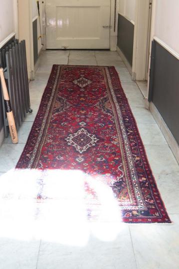 Gangloper Iran Mehraban  428x110cm beschikbaar voor biedingen