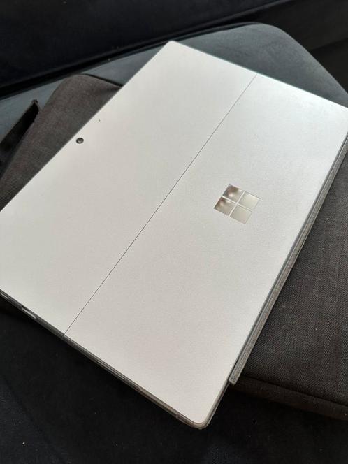Microsoft Surface Pro 2017 i5 /8GB /256GB met oplader & pen, Computers en Software, Chromebooks, Zo goed als nieuw, 13 inch, 8 GB