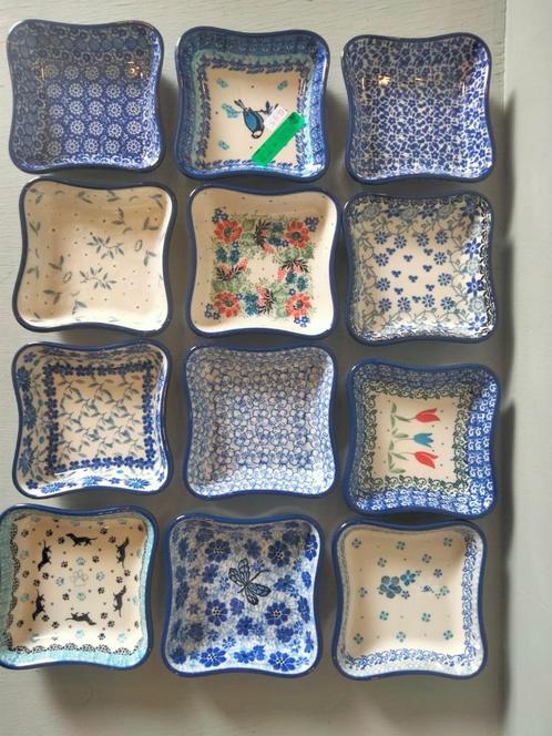 Bowl sqare kom Bunzlau, Huis en Inrichting, Keuken | Servies, Nieuw, Kom(men), Overige stijlen, Keramiek, Ophalen of Verzenden