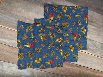 3 kussenhoezen 48 x 48 cm Wax blauw Waxstoffen Senegal beschikbaar voor biedingen