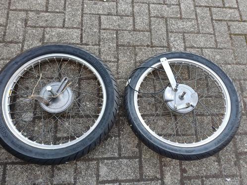 Derby 1966 race wielen set met nieuwe banden, Motoren, Onderdelen | Oldtimers, Gebruikt, Ophalen