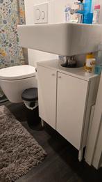 Ikea Nysjon Wastafelkast + Toiletrolhouder, Huis en Inrichting, Badkamer | Badkamermeubels, Zo goed als nieuw, Minder dan 100 cm