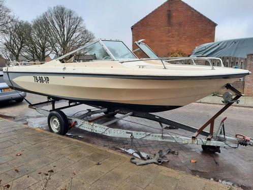 Glastron v212 opknap boot, Watersport en Boten, Bootonderdelen, Zo goed als nieuw, Motor en Techniek, Motorboot, Ophalen