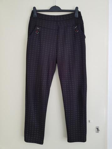 Broek voor dames -- maat L -- Miu Miu beschikbaar voor biedingen