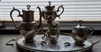 Antiek theeservies met dienblad, Ophalen