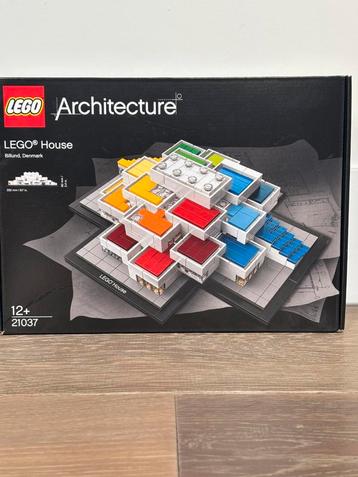 Lego architecture lego house 21037 beschikbaar voor biedingen