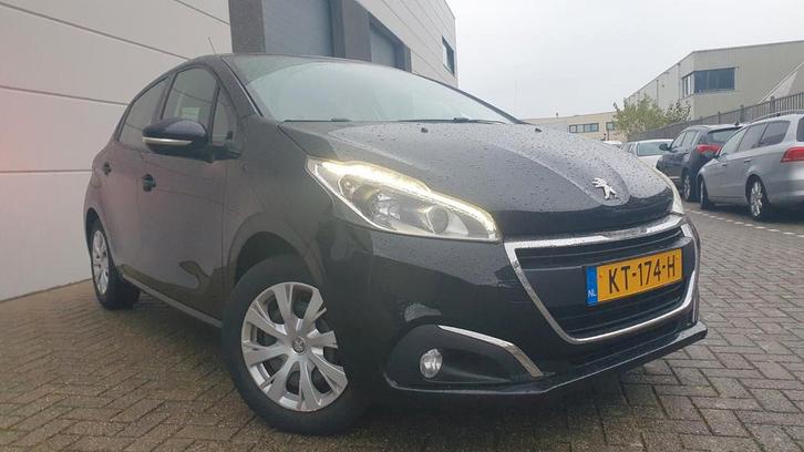 Peugeot 208 1.2 PureTech Blue Lion, Auto's, Peugeot, Bedrijf, Te koop, ABS, Airbags, Airconditioning, Bluetooth, Boordcomputer