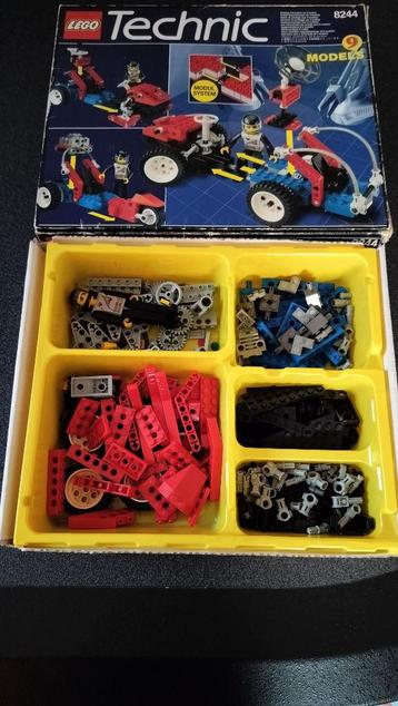 Lego Technic 8244 Convertibles beschikbaar voor biedingen