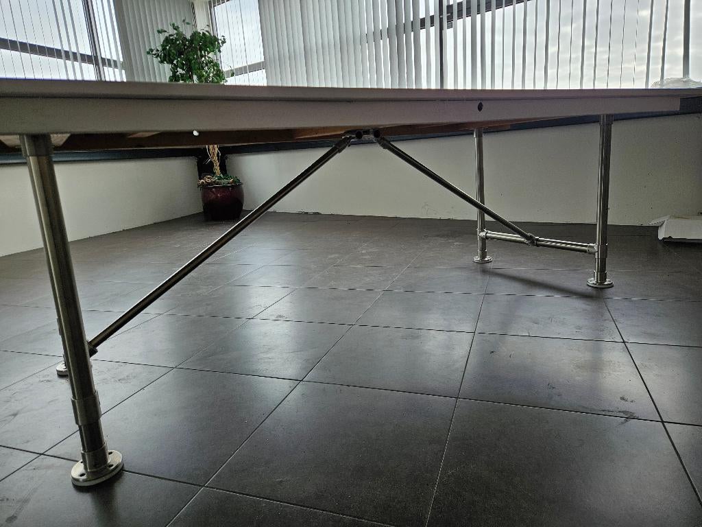 Designtafel RVS buis onderstel, Ophalen, 200 cm of meer, 50 tot 100 cm, Vijf personen of meer