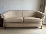 Bank 2-zits-zandkleur stof met houten pootjes-overtreft Ikea, Huis en Inrichting, Banken | Bankstellen, Ophalen, Gebruikt, Klassiek