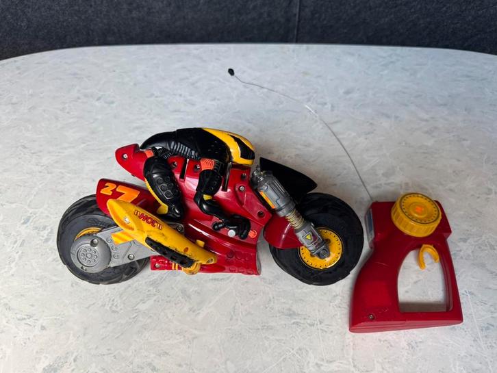 Kenner/Tonka Ricochet R/C Stunt Cycle uit 1995, Kinderen en Baby's, Speelgoed | Buiten | Accuvoertuigen, Gebruikt, Ophalen of Verzenden