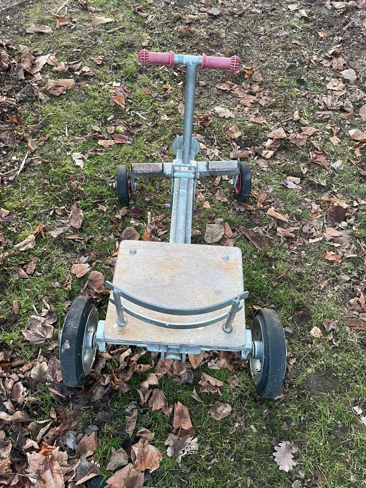 Oerdegelijke vintage Okido roeiskelter, Kinderen en Baby's, Speelgoed | Buiten | Skelters, Overige merken, Ophalen