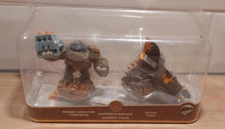 Skylanders: Combo Pack Shark Shooter Terrafin & Shark Tank, Spelcomputers en Games, Games | Nintendo Wii, Zo goed als nieuw, Shooter