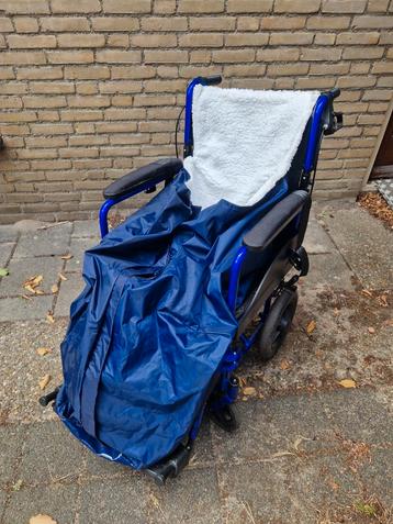 duw rolstoel met benenzak  beschikbaar voor biedingen