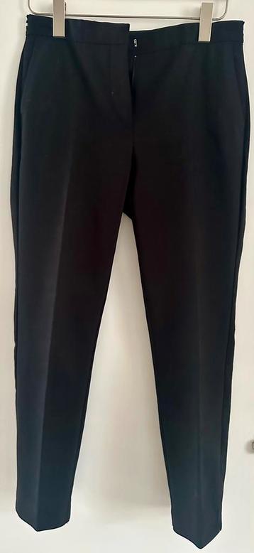 Zara zwarte slim fit pantalon M – chic & comfy beschikbaar voor biedingen