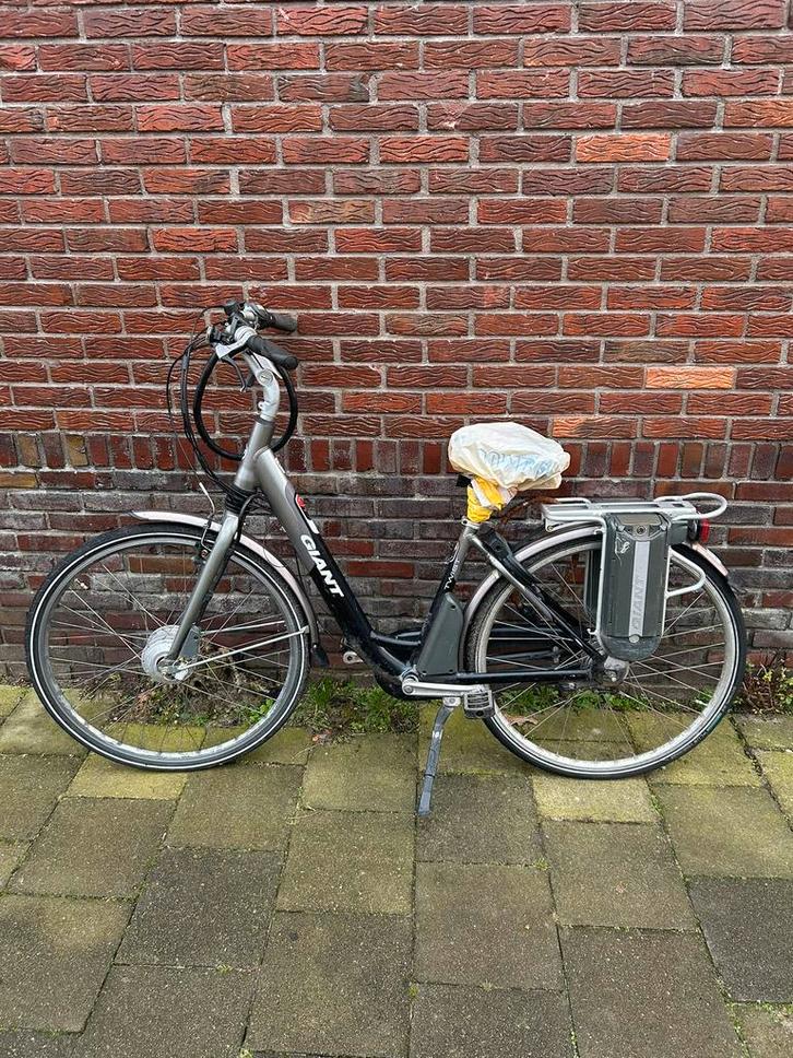 Elektrische fiets Giant, Fietsen en Brommers, Fietsen | Heren | Herenfietsen, Zo goed als nieuw, Giant, Ophalen