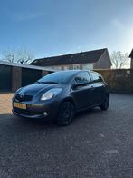 Toyota Yaris 1.3 16V Vvt-i 5DR 2008 Grijs, Voorwielaandrijving, 40 €/maand, 4 cilinders, 995 kg