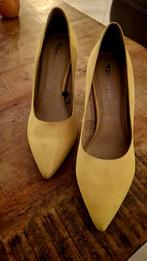 Okergele Pumps, Kleding | Dames, Schoenen, Tamaris, Pumps, Geel, Ophalen of Verzenden
