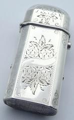 Tondeldoosje, antiek Hollands zilver, 75 euro., Antiek en Kunst, Ophalen of Verzenden, Zilver