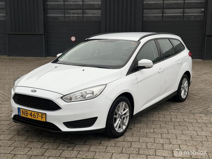 Ford Focus Wagon 1.0 DISTRIBUTIE BROKEN / EXPORT, Auto's, Ford, Bedrijf, Te koop, Focus, ABS, Airbags, Airconditioning, Alarm
