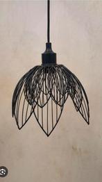 Bloemlamp met touw en peertje, Ophalen of Verzenden, Nieuw, Metaal, Minder dan 50 cm