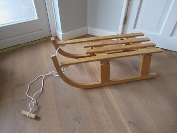 Zo goed als nieuwe Houten Slee Slede 80 cm. beschikbaar voor biedingen