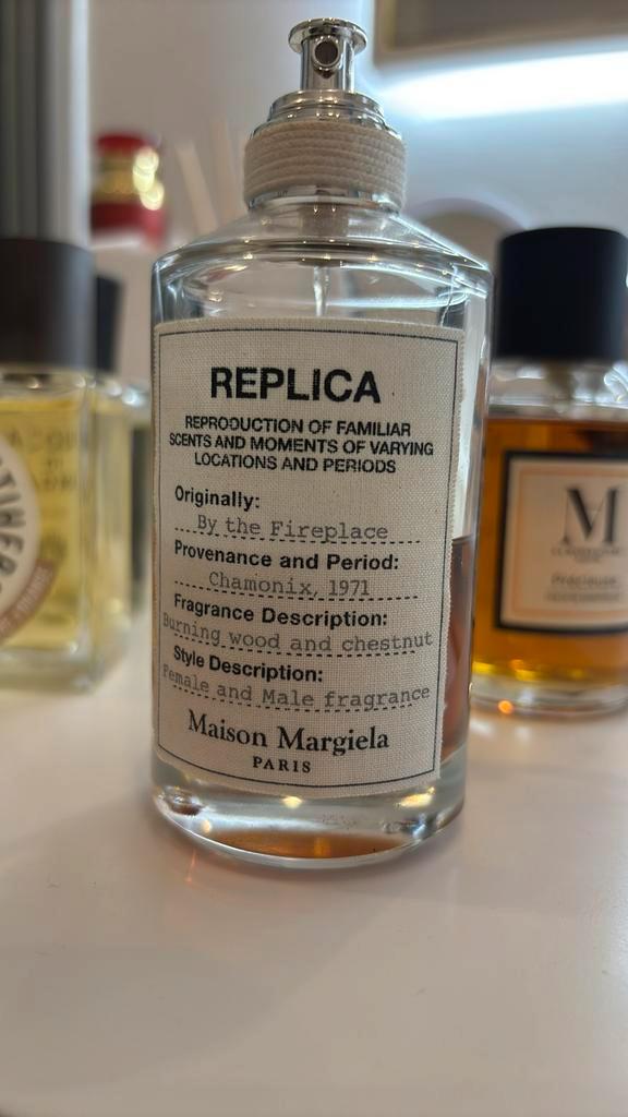 Maison Margiela By the fire place, Sieraden, Tassen en Uiterlijk, Uiterlijk | Parfum, Gebruikt, Ophalen of Verzenden