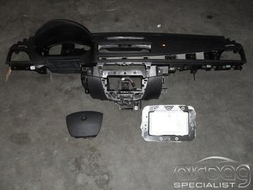 Renault Megane 2009-2015 airbag set 681002517R 985100001R-F  beschikbaar voor biedingen