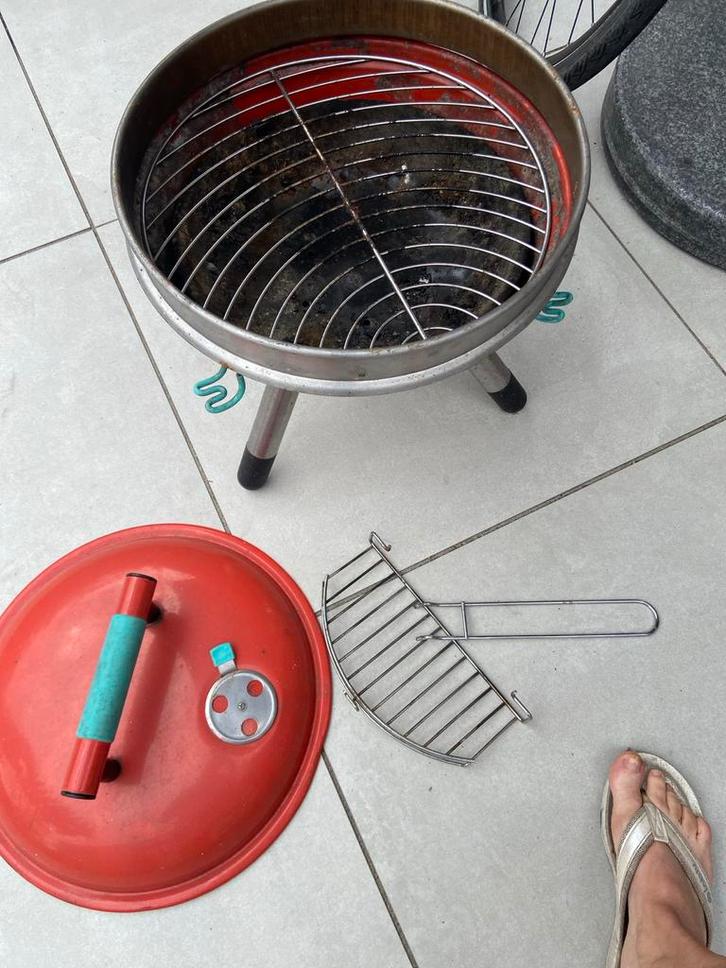 Jamie Oliver Barbecue - Compact & Draagbaar, Tuin en Terras, Houtskoolbarbecues, Gebruikt, Ophalen of Verzenden