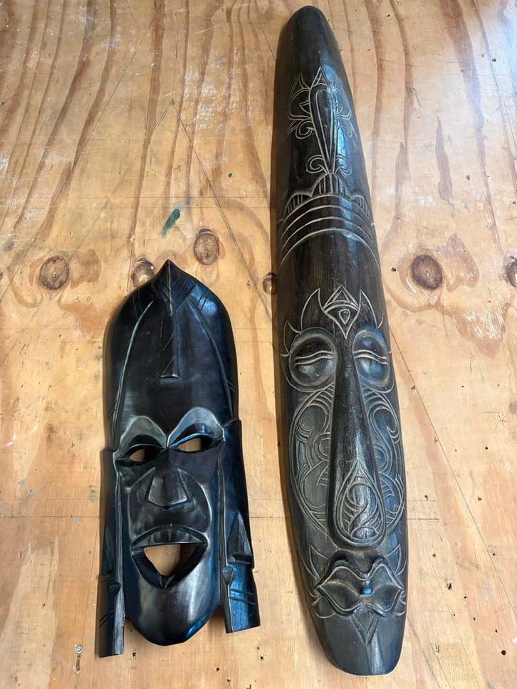 Twee Houten Maskers, Antiek en Kunst, Kunst | Niet-Westerse kunst, Ophalen of Verzenden