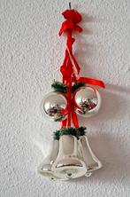 Vintage tros glazen kerstklokjes kerstballen zilverkleur, Diversen, Kerst, Ophalen of Verzenden, Zo goed als nieuw