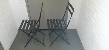 2 bistro stoeltjes bistrostoelen metaal inklapbaar  beschikbaar voor biedingen