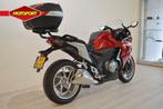 Honda VFR 1200 F (bj 2010), Motoren, Motoren | Honda, Bedrijf, Sport