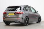 Mercedes-Benz B-klasse 180 AMG Line Premium PLUS | Trekhaak, Auto's, Mercedes-Benz, Origineel Nederlands, Te koop, Zilver of Grijs