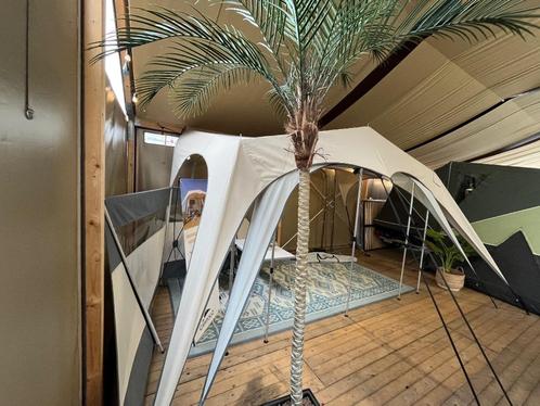 Campooz Caravanning Trekking 325 Beige showmodel!, Caravans en Kamperen, Kampeeraccessoires, Zo goed als nieuw, Ophalen