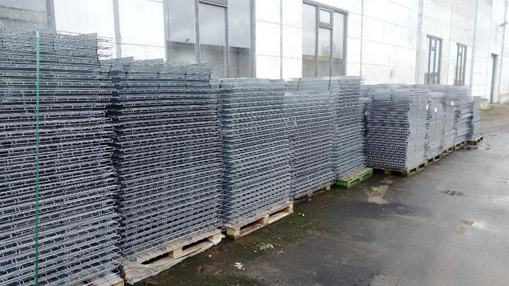 Draadrooster 900 - 1100mm diep GEBRUIKT/NIEUW, Doe-het-zelf en Verbouw, Overige Doe-het-zelf en Verbouw, Gebruikt, Ophalen of Verzenden