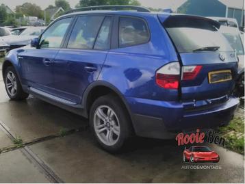Portier 4Deurs links-achter van een BMW X3 (A51/A) beschikbaar voor biedingen