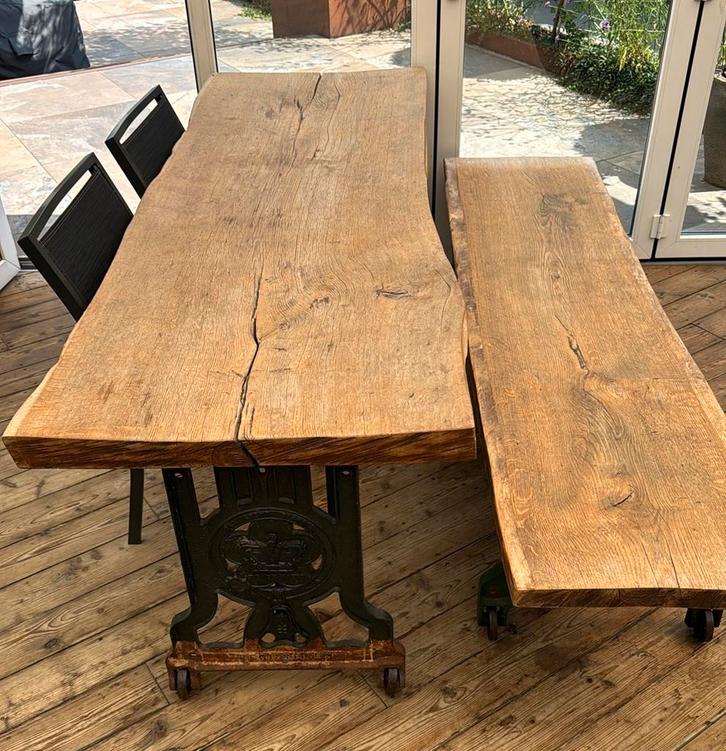 Industriële boomstam bank met stoer onderstel, Tuin en Terras, Tuintafels, Zo goed als nieuw, Rechthoekig, Hout, Ophalen