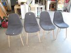 Set van 4 moderne stoelen, Huis en Inrichting, Stoelen, Gebruikt