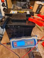 Accu 12 volt 44 ah., Ophalen, Gebruikt, Universele onderdelen