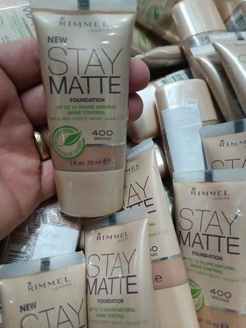 Rimmel stay matte partij 100 stuks, foundation - 400 bronze beschikbaar voor biedingen