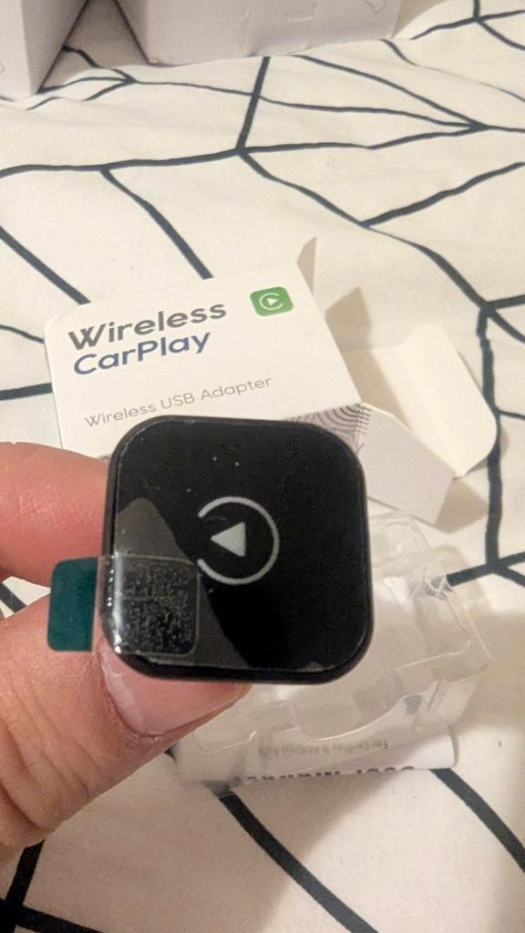 Draadloze CarPlay & Android Auto Dongle + telefoonhouder, Auto diversen, Carkits, Nieuw, Ophalen of Verzenden