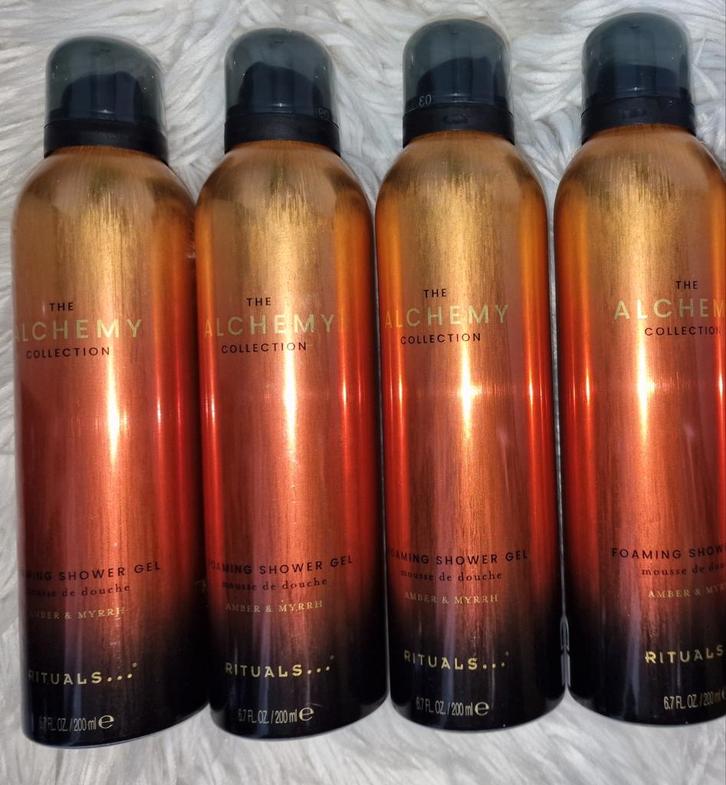 4x The Rituals of Alchemy Douchefoam Showergel douche foam, Sieraden, Tassen en Uiterlijk, Uiterlijk | Lichaamsverzorging, Nieuw