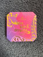 Essence Love Luck & Dragons palet, Nieuw, Ophalen of Verzenden, Make-up, Overige kleuren