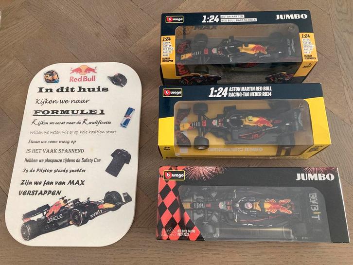 Max Verstappen merchandise (diverse), Hobby en Vrije tijd, Modelauto's | 1:24, Zo goed als nieuw, Bburago, Ophalen of Verzenden