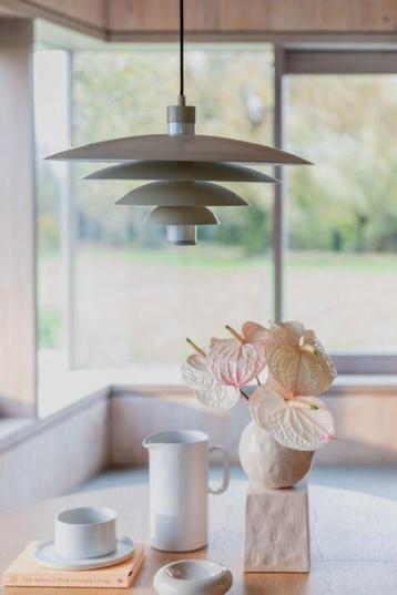 Zuiver cole hanglamp beige metaal nieuw beschikbaar voor biedingen