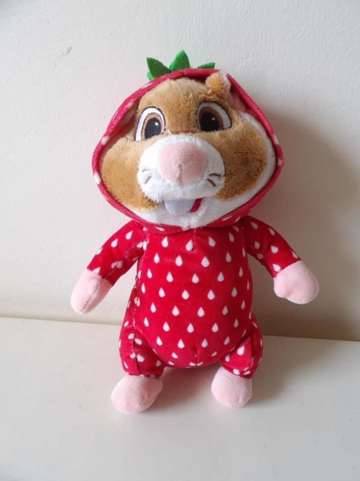 nieuw met kaartje AH knuffel hamster in aardbeien onesie JG1, Kinderen en Baby's, Speelgoed | Knuffels en Pluche, Nieuw, Overige typen
